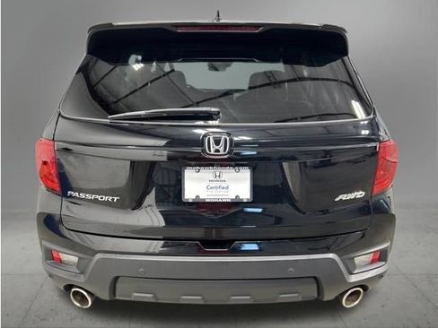 Certified 2024 Honda Passport EX-L image 5