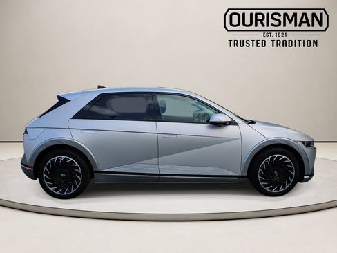 Used 2024 Hyundai Ioniq 5 Limited AWD/4WD image 10