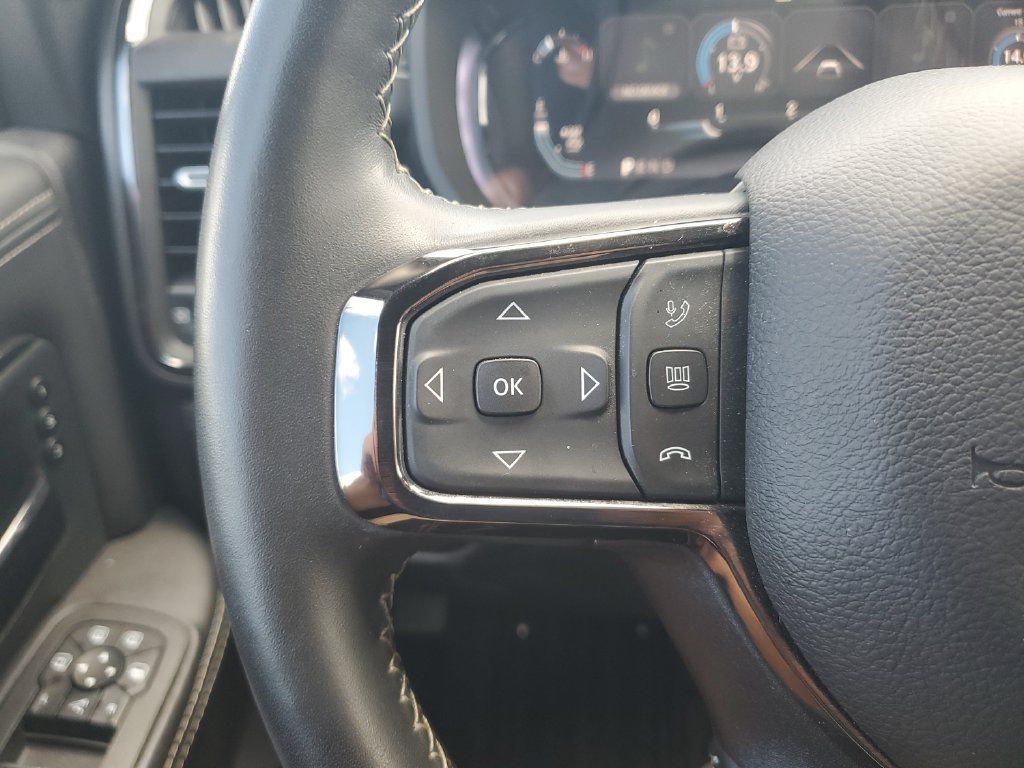 Used 2025 RAM 3500 Limited AWD/4WD image 24