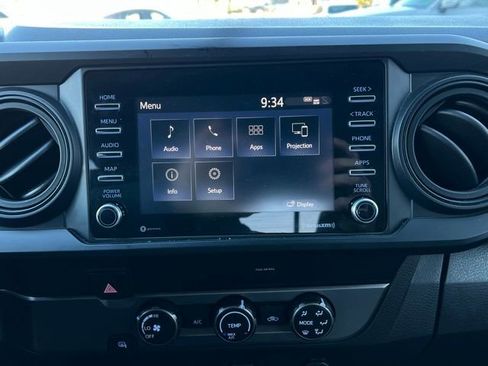 Used 2022 Toyota Tacoma SR w/ SR Convenience Package image 25
