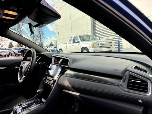 Used 2020 Honda Civic EX image 25