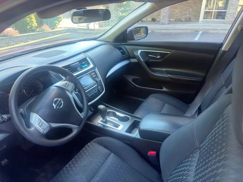 Used 2018 Nissan Altima 2.5 S w/ S Convenience Package FWD image 9