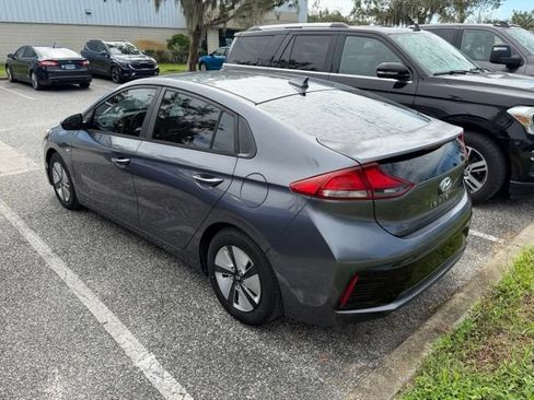 Used 2018 Hyundai Ioniq Blue FWD image 4