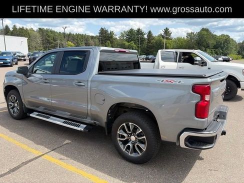 Used 2024 Chevrolet Silverado 1500 LT AWD/4WD image 5