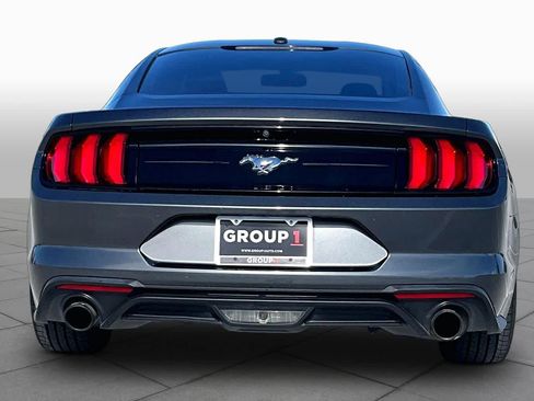 Used 2020 Ford Mustang Coupe RWD image 5
