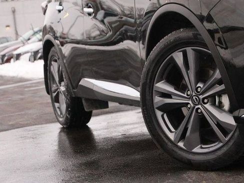 Used 2024 Nissan Murano Platinum w/ Cargo Package image 3