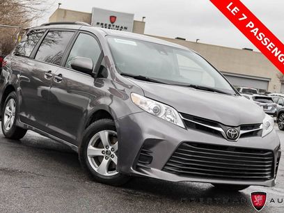 Used 2018 Toyota Sienna LE