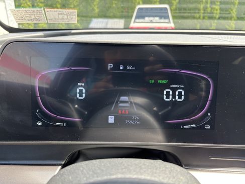 Used 2023 Kia Sportage EX AWD/4WD image 21