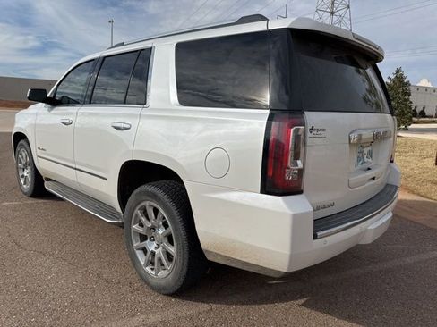 Used 2018 GMC Yukon Denali image 9