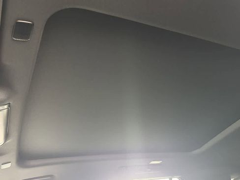 Used 2023 Chevrolet Tahoe Z71 w/ Luxury Package image 67