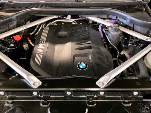 Certified 2024 BMW X5 xDrive40i w/ M Sport Package image 30