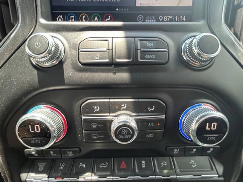 Used 2020 GMC Sierra 2500 AT4 w/ AT4 Premium Package AWD/4WD image 28