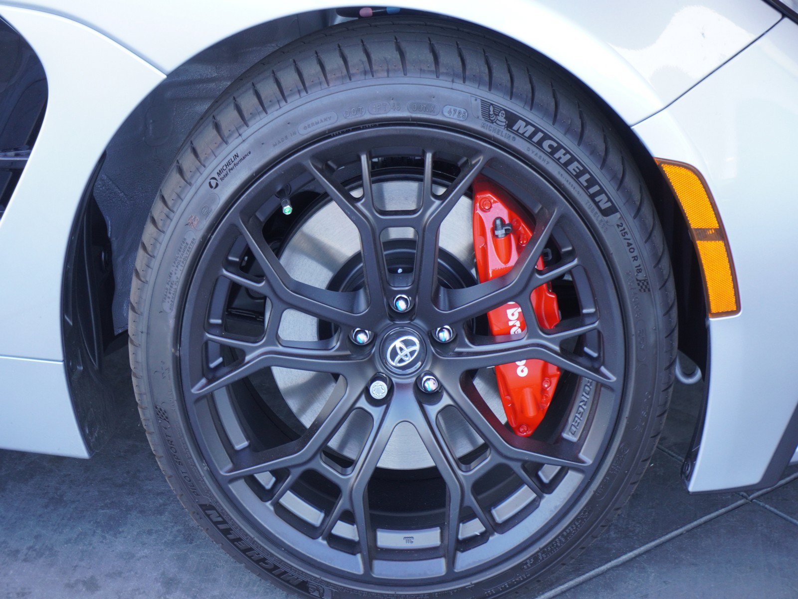New 2026 Toyota GR86 Premium w/ GR Wheel Package (TMS RWD image 5