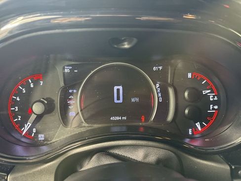 Used 2023 Dodge Durango SXT image 17