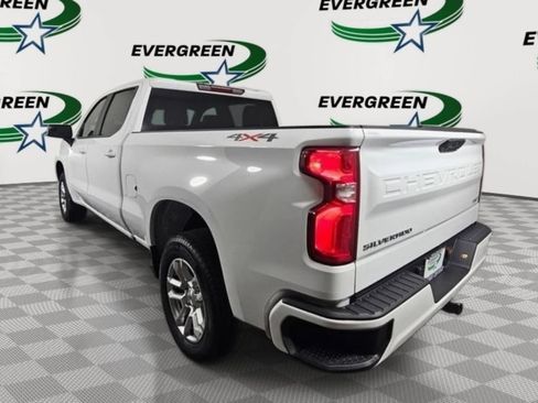 Used 2025 Chevrolet Silverado 1500 RST AWD/4WD image 3