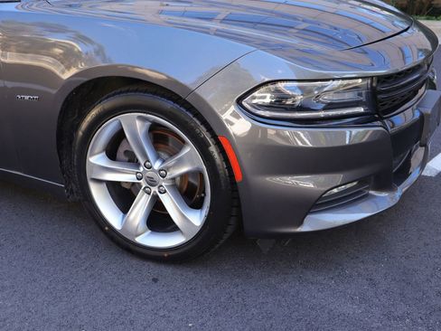 Used 2018 Dodge Charger R/T image 3