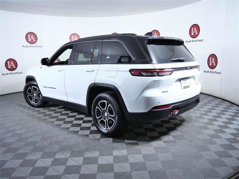 Used 2022 Jeep Grand Cherokee Trailhawk image 6