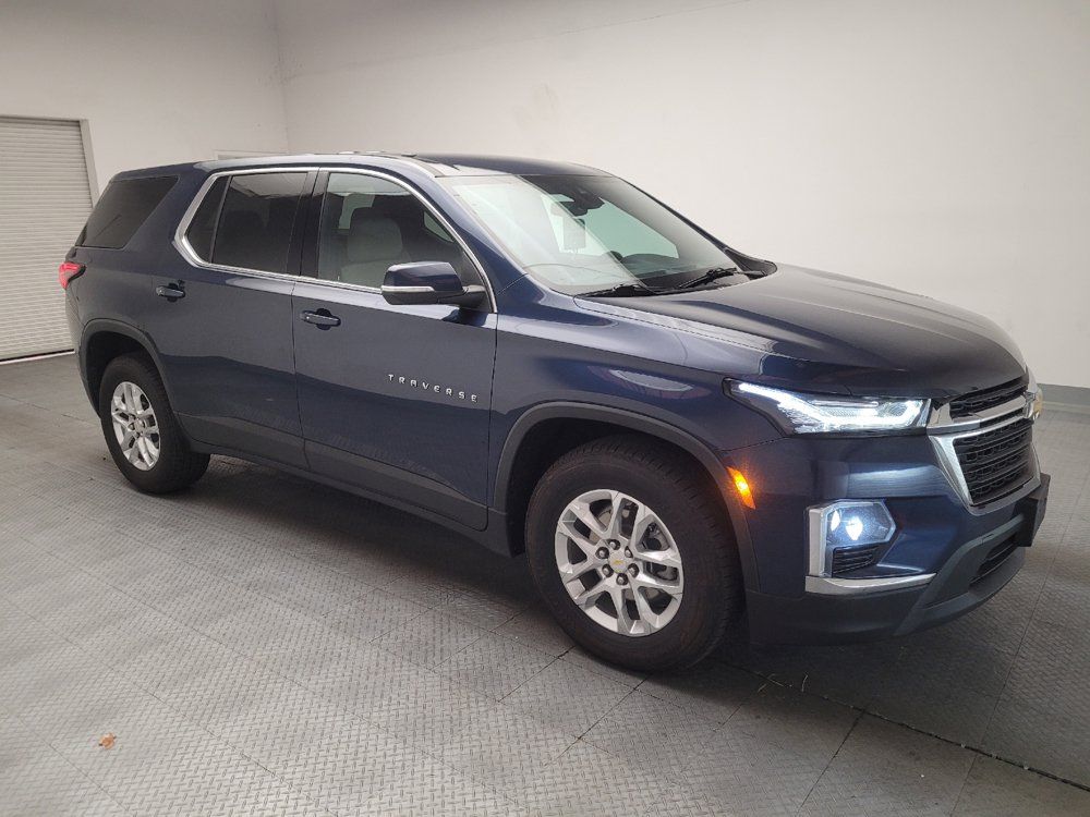 Used 2022 Chevrolet Traverse LS FWD image 11