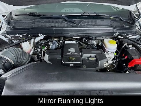 Used 2024 RAM 2500 Tradesman w/ Chrome Appearance Group image 28