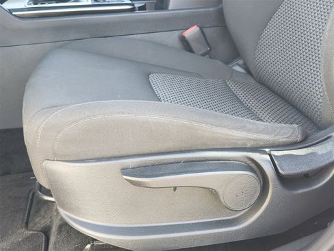 Certified 2024 Kia Sportage LX image 22