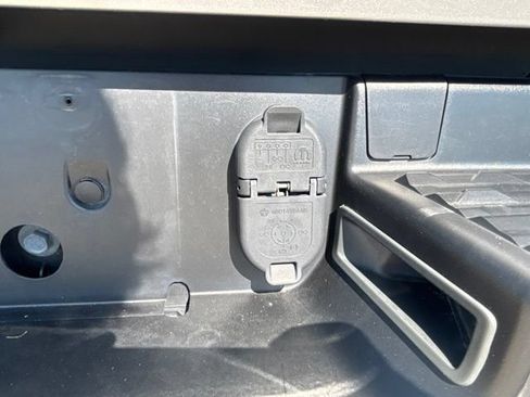 Used 2022 RAM 1500 Limited AWD/4WD image 29