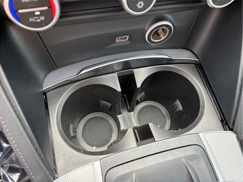 Used 2018 Alfa Romeo Stelvio Sport w/ Quick Order Package 22J Sport image 31