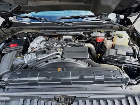 Certified 2024 GMC Sierra 2500 AT4X w/ AT4X AEV Edition image 32