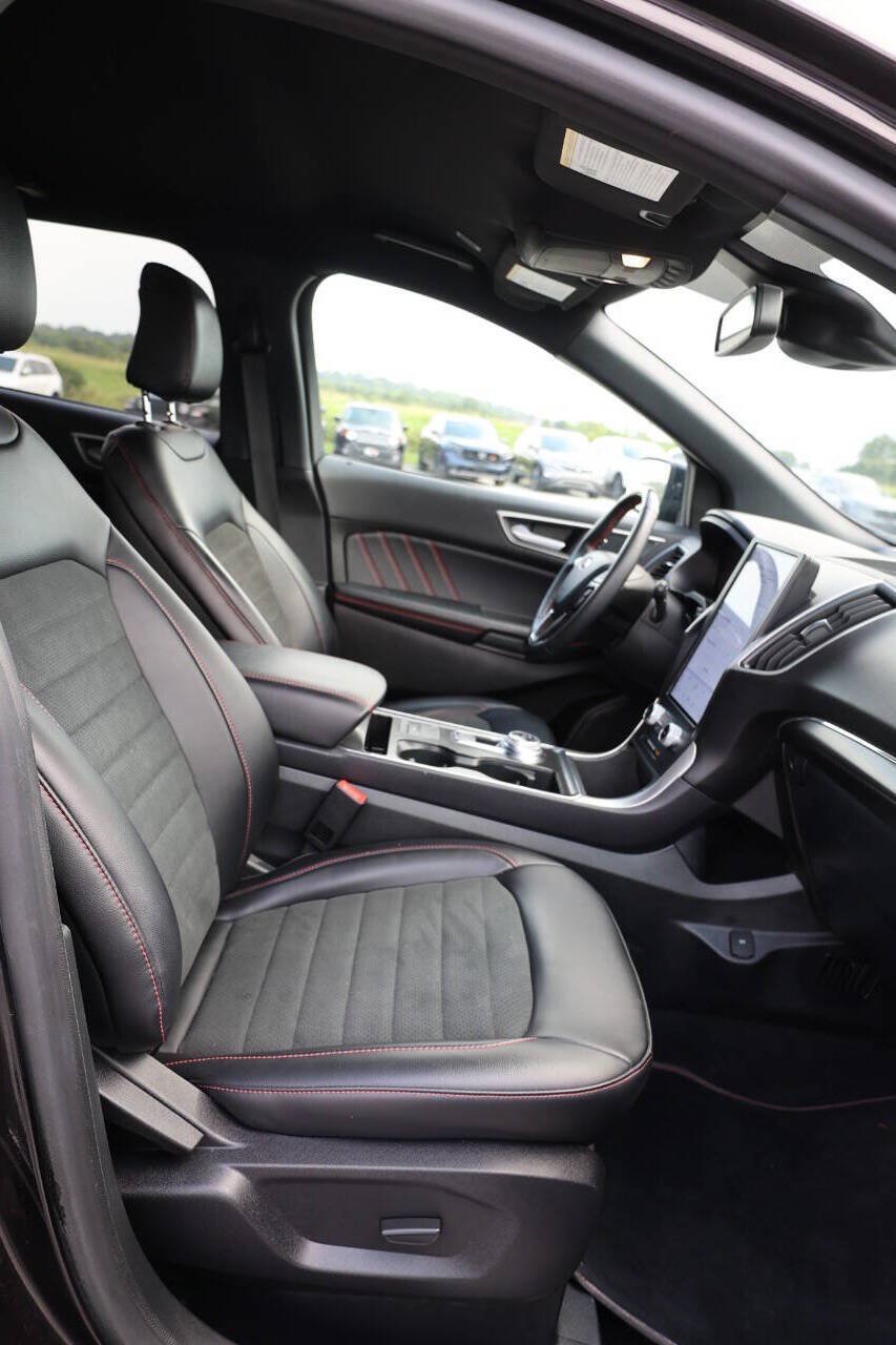 Used 2024 Ford Edge ST-Line AWD/4WD image 15