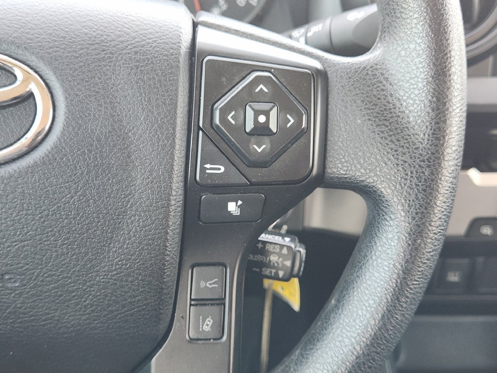 Used 2022 Toyota Tacoma SR w/ SR Convenience Package RWD image 28