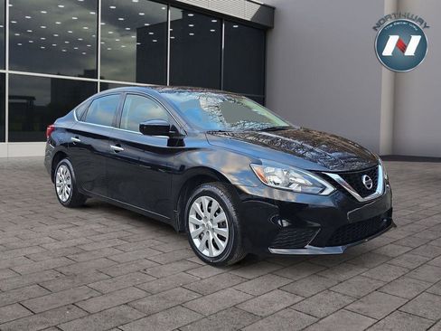 Used 2019 Nissan Sentra S image 10