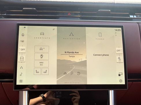 New 2026 Land Rover Range Rover SE image 31