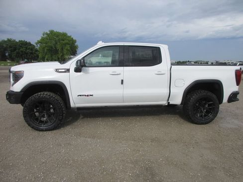 New 2026 GMC Sierra 1500 AT4X AWD/4WD image 13