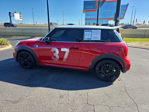 Used 2021 MINI Cooper S w/ 6.5" Touchscreen Package image 7