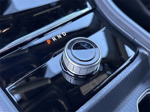 New 2025 Jeep Grand Cherokee Altitude image 28