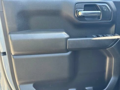 Used 2025 Chevrolet Silverado 1500 Custom w/ Turbomax Blackout Package AWD/4WD image 22