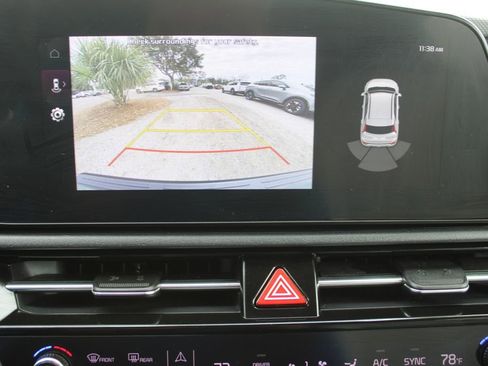 Certified 2024 Kia Niro EX image 52