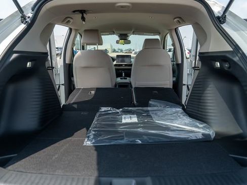 New 2026 Honda HR-V LX image 18