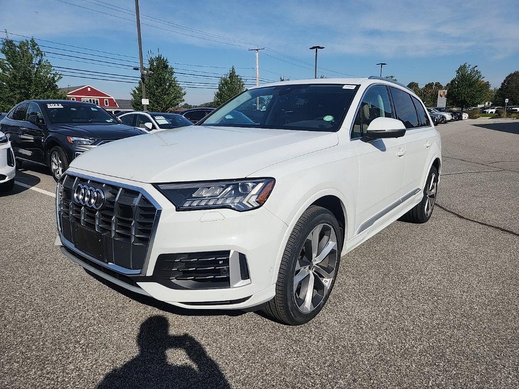 Used 2023 Audi Q7 3.0T Premium Plus w/ Premium Plus Package AWD/4WD image 1