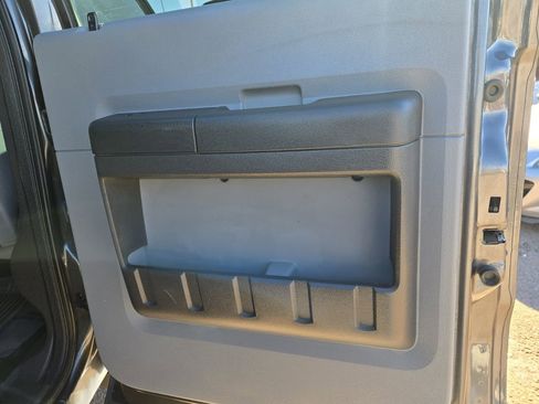 Used 2015 Ford F250 XL w/ Power Equipment Group image 20