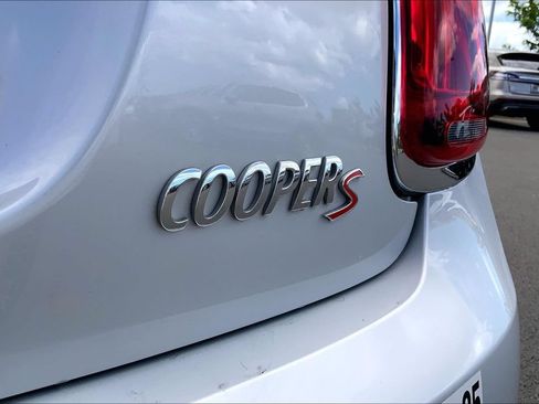 Used 2022 MINI Cooper S FWD image 8
