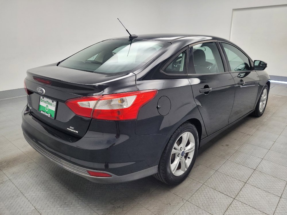 Used 2014 Ford Focus SE w/ SE Winter Package FWD image 9