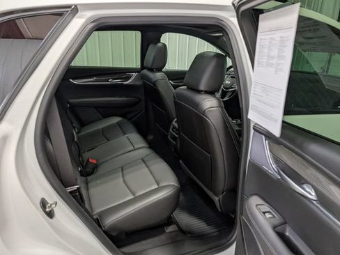 Used 2021 Cadillac XT5 Sportv w/ LPO, Floor Liner Package AWD/4WD image 27