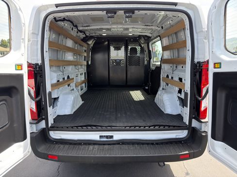 Used 2024 Ford Transit 250 Low Roof w/ Exterior Upgrade Package RWD image 19