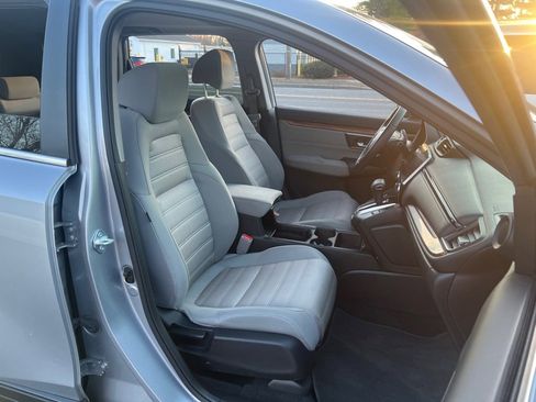 Used 2022 Honda CR-V EX image 16