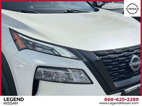 Certified 2023 Nissan Rogue SV w/ SV Premium B Package image 8