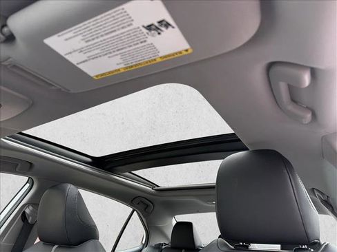 Used 2019 Toyota Camry XSE image 22