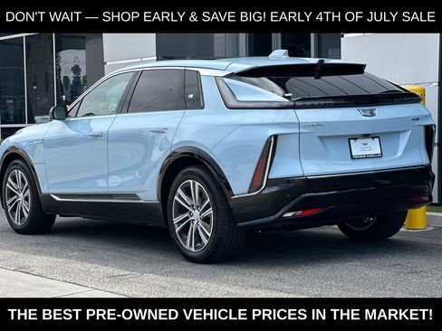 Used 2024 Cadillac Lyriq Luxury RWD image 6