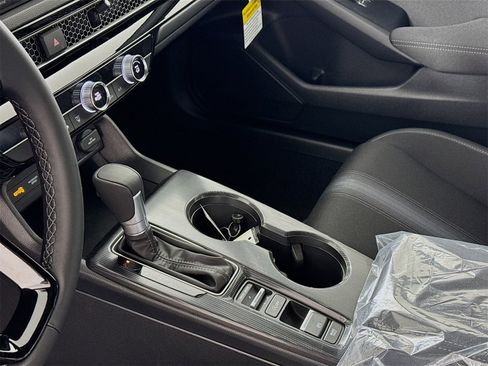 New 2026 Honda Civic Sport image 9