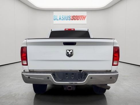 Used 2018 RAM 2500 Tradesman w/ Chrome Appearance Group image 4