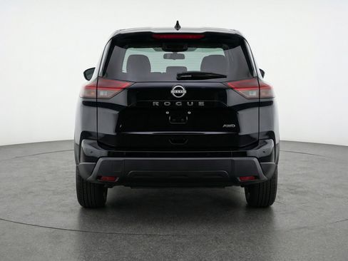 Used 2025 Nissan Rogue SV FWD image 7